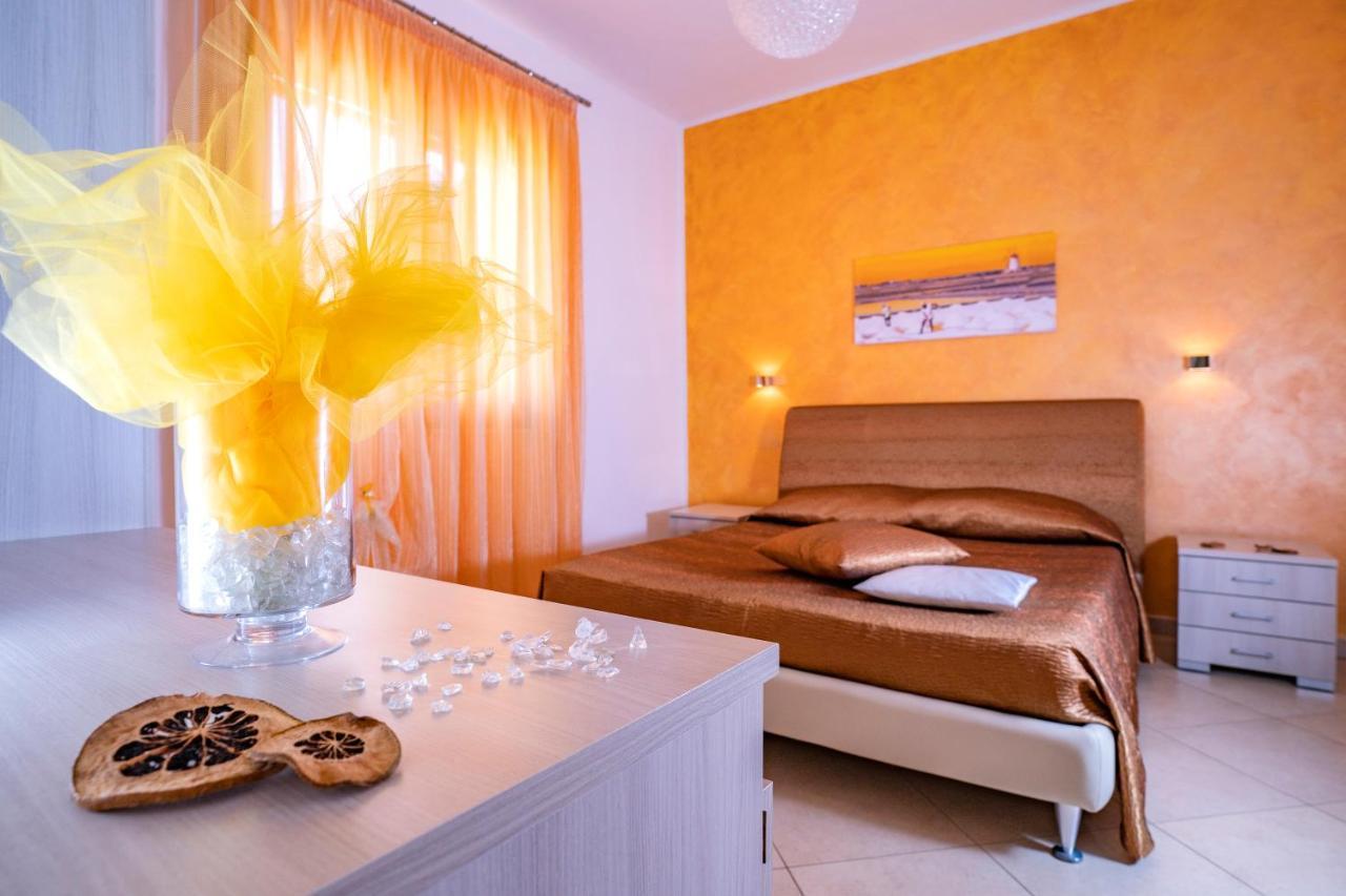 B&B Pietre Preziose Castelluzzo Extérieur photo