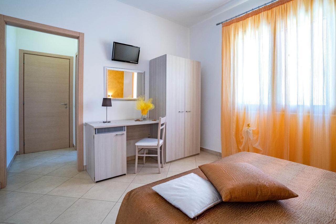 B&B Pietre Preziose Castelluzzo Extérieur photo